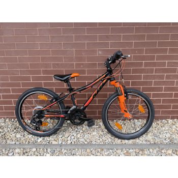   KTM Peak Junior- 20” Gyermek kerékpár, 3x7 sebességes Shimano váltó, SR Suntour M3070 teleszkóp, 27cm