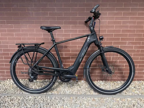 KTM Cento 10 Plus - 28" Elektromos kerékpár 750Wh, 10 Sebességes Shimano Deore M5130 váltó, Suntour NCX32-D Air,56cm