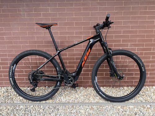 KTM Macina Race SX 20 - 29" Elektromos kerékpár, 400Wh, 9 Sebességes Shimano CUES váltó, Suntour X1 teleszkóp, 48cm