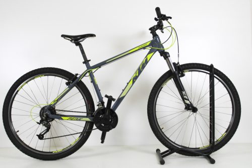 KTM Peak Classic 29"-os MTB kerékpár, 24 fokozatú Shimano Acera váltó, Suntour XCE teleszkóp, 48cm/M