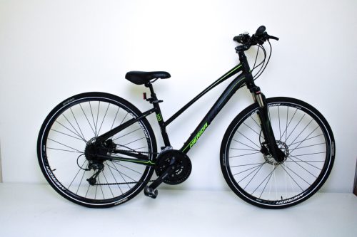 Merida Crossway 300 28"-os Trekking kerékpár, 27 fokozatú Shimano Deore váltó, Suntour NCX teleszkóp, 42cm/XS