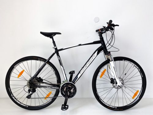 Merida Crossway TFS XT 28"-os Trekking kerékpár, 30 fokozatú Shimano Deore XT váltó, Suntour NCX teleszkóp, 55cm/L