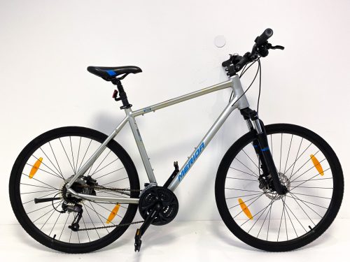 Merida Crossway 40 28"-os Trekking kerékpár, 27 fokozatú Shimano Altus váltó, Suntour Crossway teleszkóp, 55cm/L