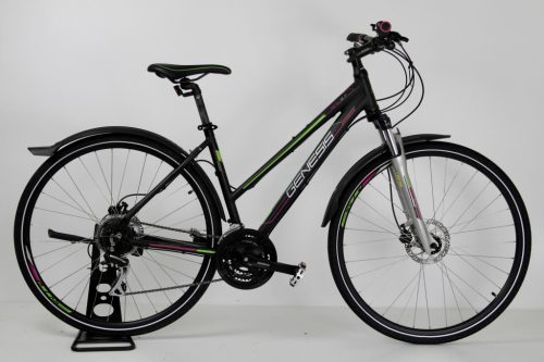 Genesis Speed Cross 28″ Trekking Kerékpár 24 Sebességes Shimano Acera Váltó, Suntour teleszkóp, 47cm/S