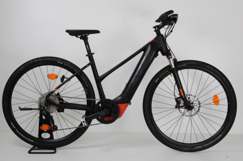 KTM Pro Cross 625Wh, 28″ Elektromos Kerékpár, 625Wh, 10 Fokozatú Shimano Deore Váltó, Suntour NCX teleszkóp, 46/S