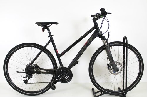 KTM Fun Deore 28"-os Trekking kerékpár, 24 fokozatú Deore váltó, Suntour NEX teleszkóp, 51 cm / 19" / M