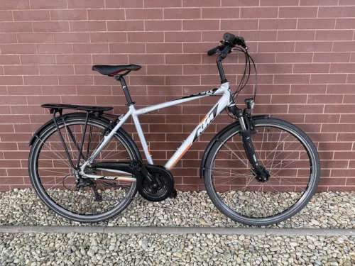 KTM Tour One - 28” Trekking Kerékpár Teljes Túrafelszereltséggel, 3x8 Shimano Deore váltó, SR Suntour NEX teleszkóp, 51cm