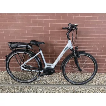   KTM MACINA CLASSIC BRTA5 - 28" Női elektromos kerékpár / 1x5 sebességes Shimano agyváltó /SR Suntour NEX első teleszkóp / 46cm