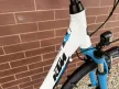 KTM LIFE TIME -  Női trekking kerékpár 28” / 43 cm / 3×8 sebességes Shimano Deore váltórendszer/ SR Suntour NEX első teleszkóp