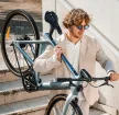 Fiido Air – 28"-os karbonvázas elektromos kerékpár, mindössze 13,75 kg tömeggel és Gates szíjhajtással