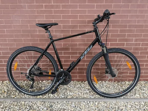 KTM FUN XT - CROSS TREKKING KERÉKPÁR 28” / 56 CM / 3x10 sebességes Shimano XT váltó / SR Suntour NEX első teleszkóp