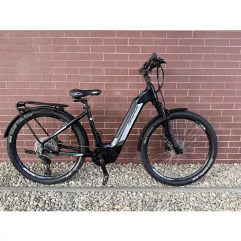   GENESIS X-TOURING 4.1 - Unisex 27,5" Elektromos kerékpár / 46cm / 10 sebességes Shimano Deore váltó / Bosch 625 Wh akkumulátor / Bosch Performance Line CX motor
