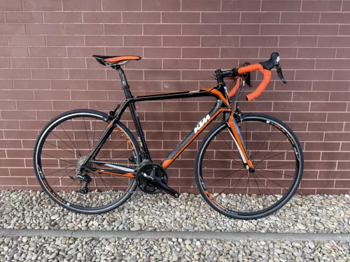 KTM STRADA 4000 - Full karbon 28" országúti kerékpár / 57cm / Shimano Ultegra 2×11 sebességes váltórendszer / 
