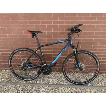   KTM LIFE ROAD - Cross trekking 28" kerékpár / 51cm / Shimano Deore 3×9 sebességes váltó / SR Suntour NEX első teleszkóp