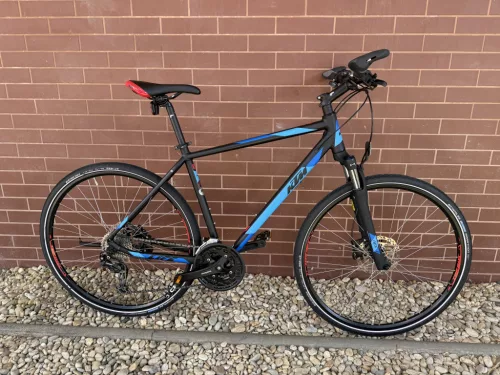 KTM LIFE ROAD - Cross trekking 28" kerékpár / 51cm / Shimano Deore 3×9 sebességes váltó / SR Suntour NEX első teleszkóp