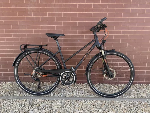  KTM LIFE 1964 - Női 28" trekking kerékpár / 46cm / 3×10 sebességes Shimano XT váltórendszer / SR Suntour NCX-D első teleszkóp