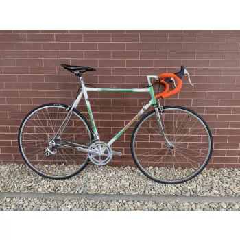   Dancelli - 28" acélvázas országúti kerékpár / 56cm / Teljes Shimano RX100 rendszer / 