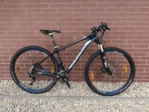 MERIDA BIG NINE  - KARBON MTB KERÉKPÁR 29” / 43 CM / Shimano XT 3x10 váltórendszer /FOX Evolution első teleszkóp
