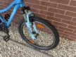 KTM WILD BEE - 24" GYERMEK MTB KERÉKPÁR / 3x7 Shimano váltórendszer / SR Suntour M3010 első teleszkóp