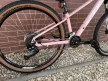 KTM Penny Lane 271 - 27,5”  MTB kerékpár, 3x8 Sebességes Shimano Altus váltó, SR Suntour XCT lockolható első teleszkóp, XS