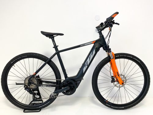 KTM Pro Cross, 28”-os Elektromos kerékpár, 500Wh, 10 Fokozatú Shimano Deore váltó, Suntour NCX-D LO teleszkóp, 51cm/M