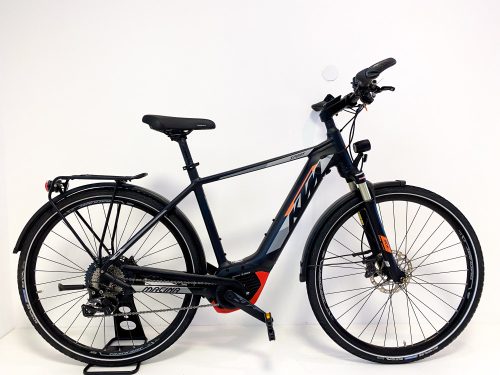 KTM Macina Sport XT 11CX5 28”-os elektromos kerékpár 500Wh, 11 fokozatú Deore XT váltó, Suntour NCX-E Air teleszkóp, 51cm/M