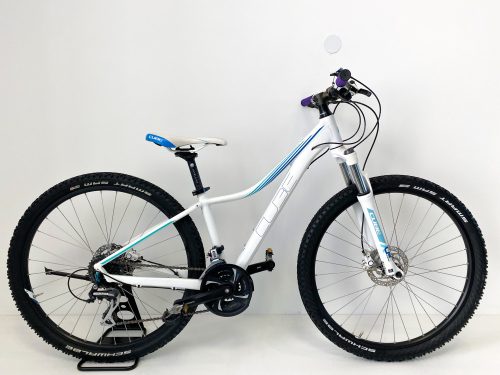 Cube Access Pro 27,5”-os MTB kerékpár 24 fokozatú Acera váltó, Suntour XCM teleszkóp, 37cm / 14,5” / XS