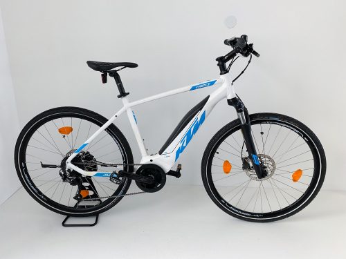 KTM Macina Cross 9 A+5 28”-os elektromos kerékpár 500Wh, 9 fokozatú Altus váltó, Suntour NEX-E25 teleszkóp, 51 cm / 20” / M